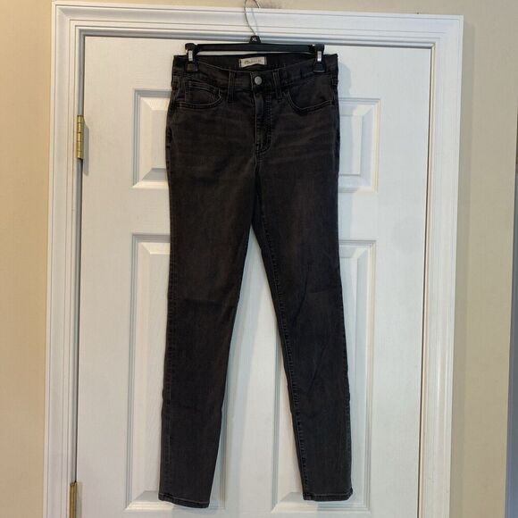 Madewell Denim - Madewell Roadtripper 9’ Midrise Supersoft Jeans In Ashmont Wash MB385 Size 28